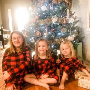 Meet your Posher, Melia